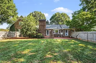 8025 Reynolda Rd, Pfafftown, NC 27040 - Photo 42