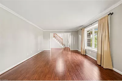8025 Reynolda Road, Pfafftown, NC 27040 - Photo 4