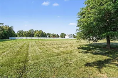 8025 Reynolda Road, Pfafftown, NC 27040 - Photo 38