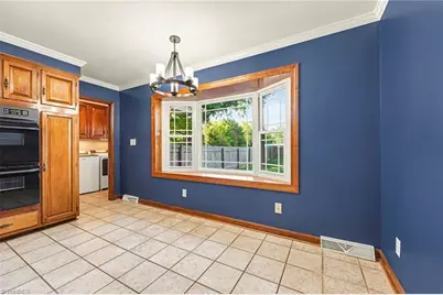 8025 Reynolda Road, Pfafftown, NC 27040 - Photo 10