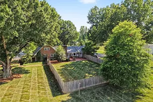8025 Reynolda Rd, Pfafftown, NC 27040 - Photo 40