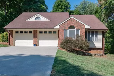 612 Wildwood Lane, Graham, NC 27253 - Photo 2