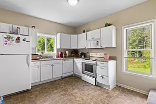 1844 Price Rd, Eden, NC 27288 - Photo 6