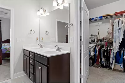 6142 Barrington Oaks Drive, Clemmons, NC 27012 - Photo 32