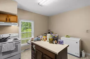 506 Moir St, Eden, NC 27288 - Photo 10