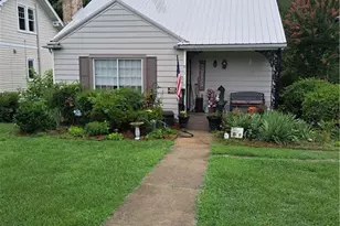 813 Carrick St, High Point, NC 27262 - Photo 1