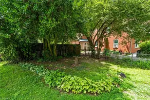 813 Carrick St, High Point, NC 27262 - Photo 34