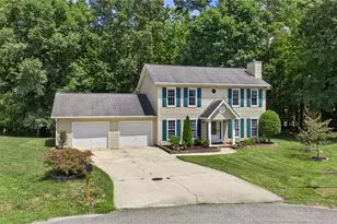 4000 Loch Mere Rd, High Point, NC 27265 - Photo 2