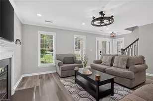 4000 Loch Mere Rd, High Point, NC 27265 - Photo 12