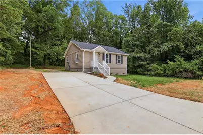 445 Fitch Drive, Mebane, NC 27302 - Photo 2