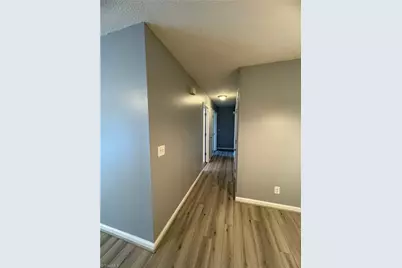 5661 Hornaday Road #H, Greensboro, NC 27409 - Photo 16