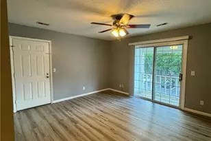 5661 Hornaday Rd, Greensboro, NC 27409 - Photo 4