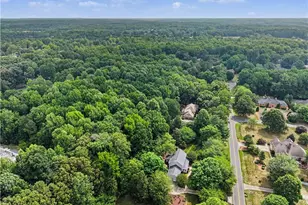 4703 Olde Forest Dr, Greensboro, NC 27406 - Photo 36