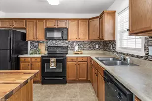 3869 Hickswood Creek Dr, High Point, NC 27265 - Photo 12