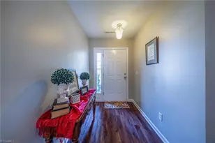 4590 River Gate Dr, Clemmons, NC 27012 - Photo 6