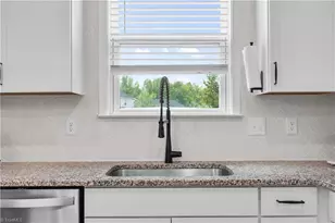 575 Kayak Ct, Mebane, NC 27302 - Photo 16