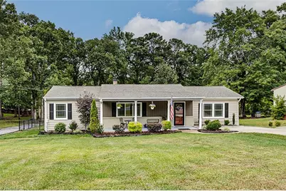 592 Morton Avenue, Asheboro, NC 27205 - Photo 2