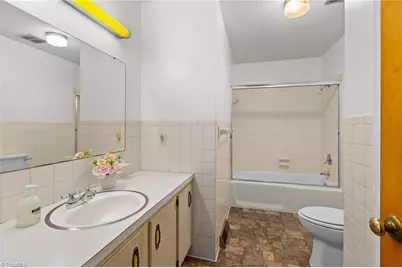 141 Pinelawn Drive, Kernersville, NC 27284 - Photo 18