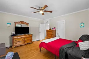 538 Bridge St, Eden, NC 27288 - Photo 28