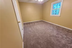 5516 Oak Summit Ct, Winston-Salem, NC 27105 - Photo 14