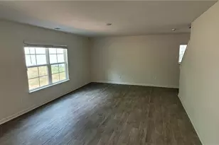 4712 Black Frst Dr, Greensboro, NC 27405 - Photo 4