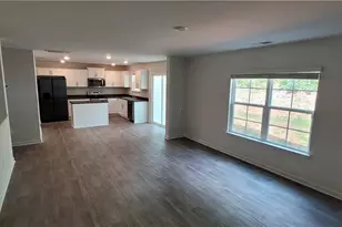 4712 Black Frst Dr, Greensboro, NC 27405 - Photo 6