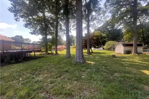 1041 Canyon Dr, Rural Hall, NC 27045 - Photo 10