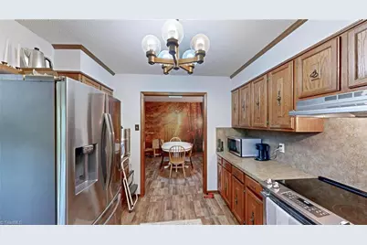 689 Barker Road, Winston-Salem, NC 27107 - Photo 6