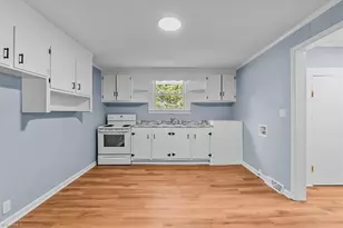 414 Lake St, Eden, NC 27288 - Photo 16