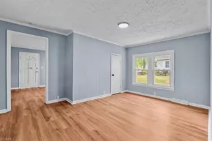 414 Lake St, Eden, NC 27288 - Photo 12