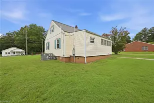 404 Glen Raven Rd, Burlington, NC 27217 - Photo 30