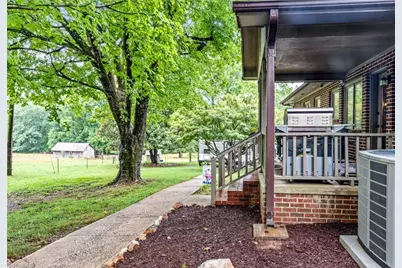 226 Pleasant Hill Drive, Elkin, NC 28621 - Photo 4