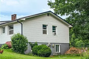 808 Piney Creek School Rd, Piney Creek, NC 28663 - Photo 4