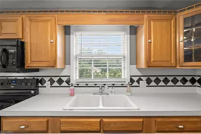 2150 Storm Canyon Road, Winston-Salem, NC 27106 - Photo 12