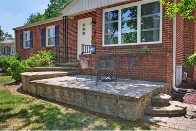 215 S Lindell Road, Greensboro, NC 27403 - Photo 8