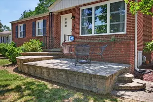 215 S Lindell Rd, Greensboro, NC 27403 - Photo 8