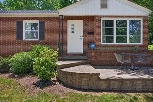 215 S Lindell Rd, Greensboro, NC 27403 - Photo 6