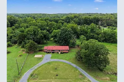 3667 Clover Drive, Sophia, NC 27350 - Photo 30