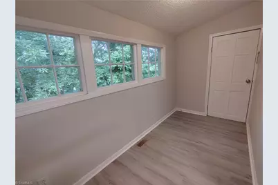 1001 Lane Street, Reidsville, NC 27320 - Photo 10