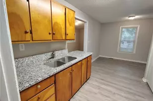 1001 Lane St, Reidsville, NC 27320 - Photo 8