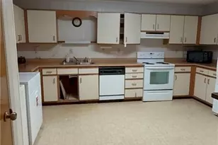 8001 Hillhaven Ct, Browns Summit, NC 27214 - Photo 36
