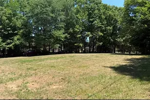 8001 Hillhaven Ct, Browns Summit, NC 27214 - Photo 6