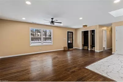 1090 Shalimar Drive, Winston-Salem, NC 27127 - Photo 4
