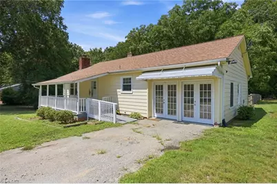 8506 Arapahoe Drive, Stokesdale, NC 27357 - Photo 4