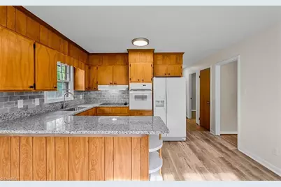 2101 Carpenter Street, Greensboro, NC 27403 - Photo 8