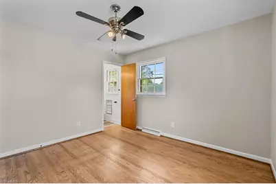 2101 Carpenter Street, Greensboro, NC 27403 - Photo 16