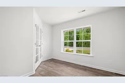 2709 Orange Blossom Street, Greensboro, NC 27406 - Photo 2