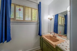 116 Maplewood Ave, Thomasville, NC 27360 - Photo 30