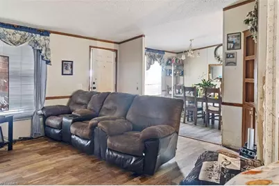 1040 Kelly Drive, Pine Hall, NC 27042 - Photo 2