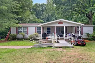 1040 Kelly Dr, Pine Hall, NC 27042 - Photo 1